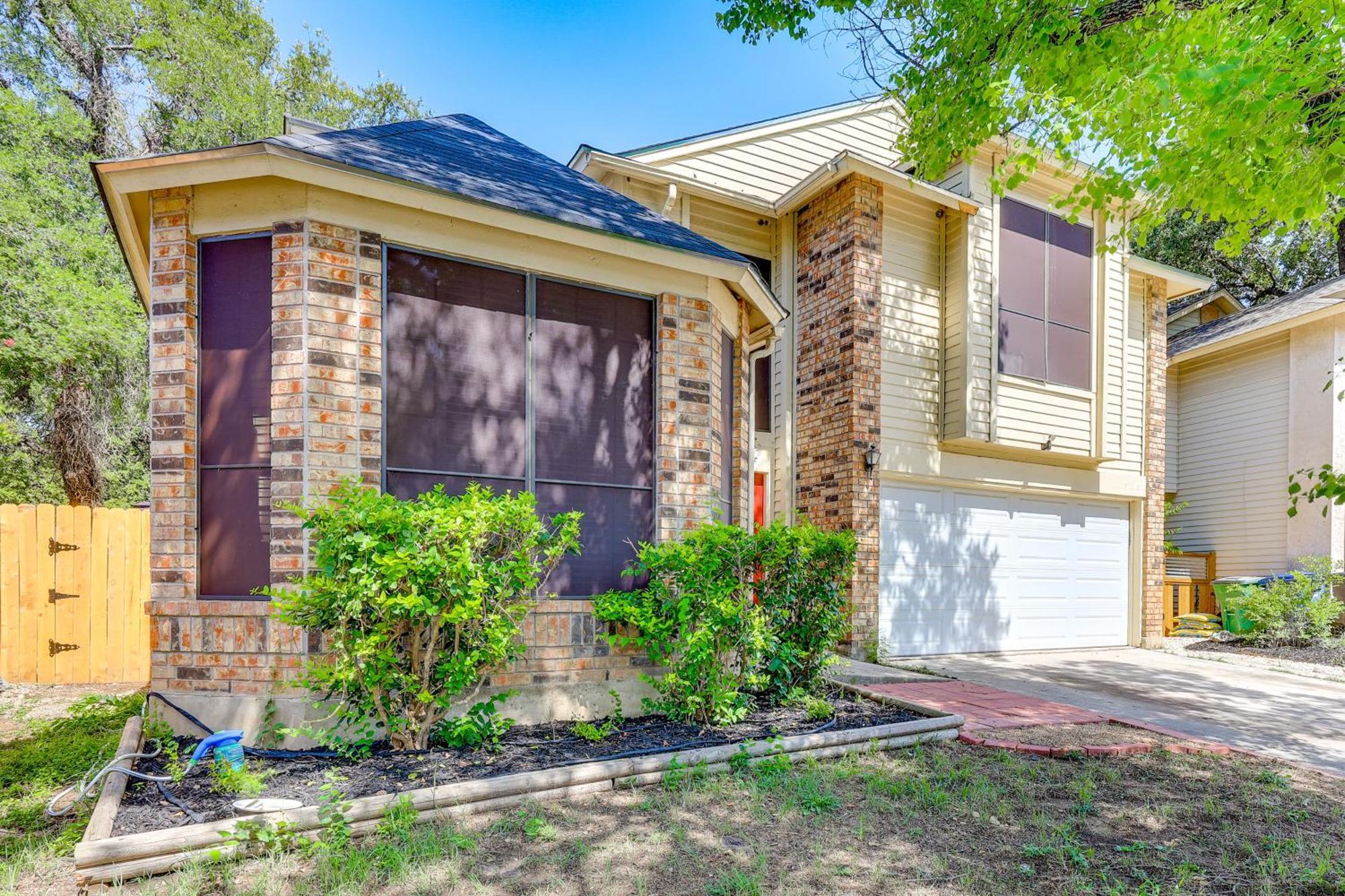 Spacious San Antonio Home Google Fiber, Game Room エクステリア 写真