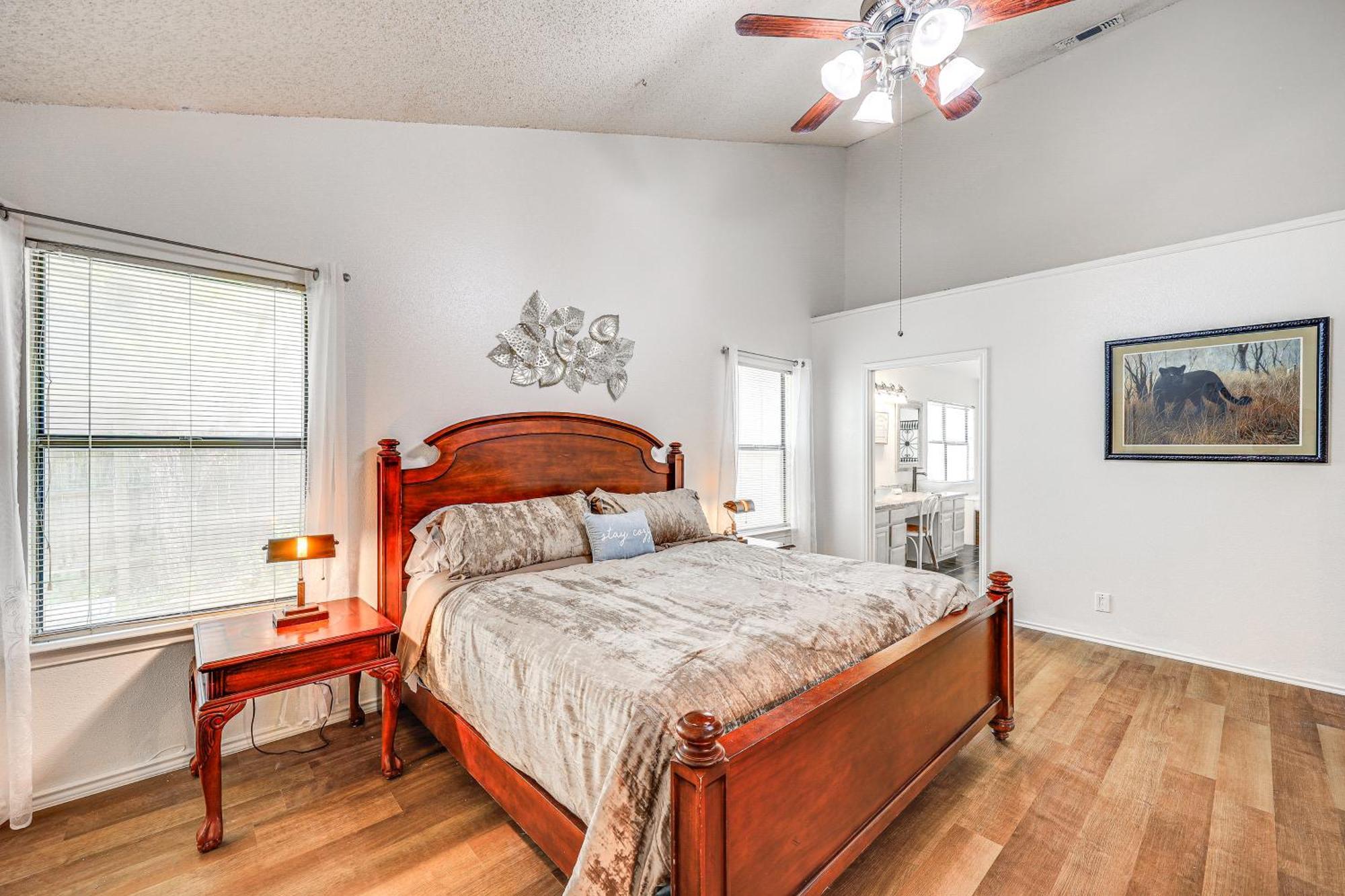 Spacious San Antonio Home Google Fiber, Game Room エクステリア 写真